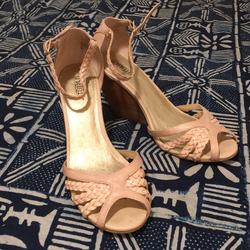 Seychelles wedge sandals, size 9.5